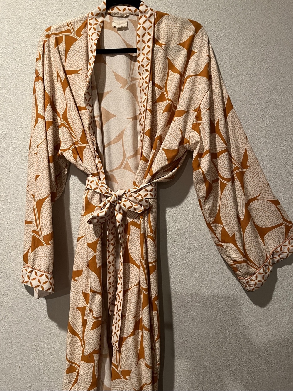 Cost Plus World Market Cream & Rust Botanical Rayon Robe
OS - Picture 6 of 13